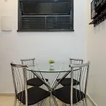 Studio Reformado A 200M Da Praia | Nsc 1085/306