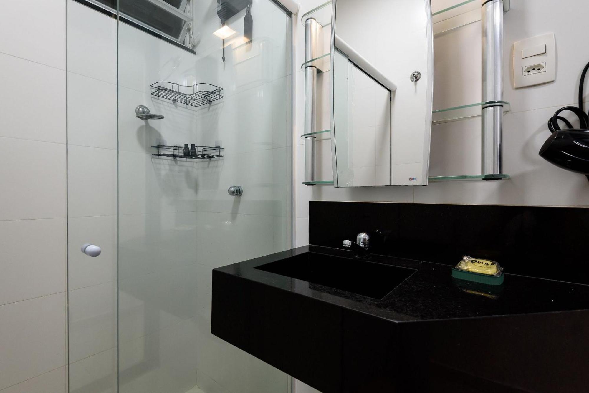 Reformado A 200m Da | Nsc 1085/306 Apartamento Rio de Janeiro