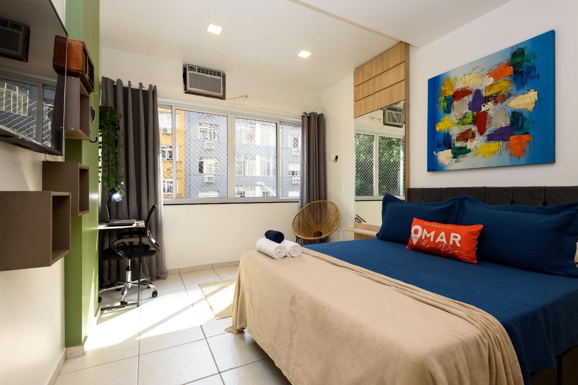 Apartamento Reformado A 200m Da | Nsc 1085/306